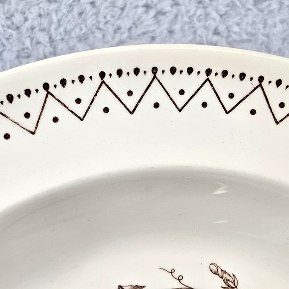 Vintage Wedgwood Williamsburg Aviary Soup Bowl 8" Birds England Commmemorative - Picture 7 of 10